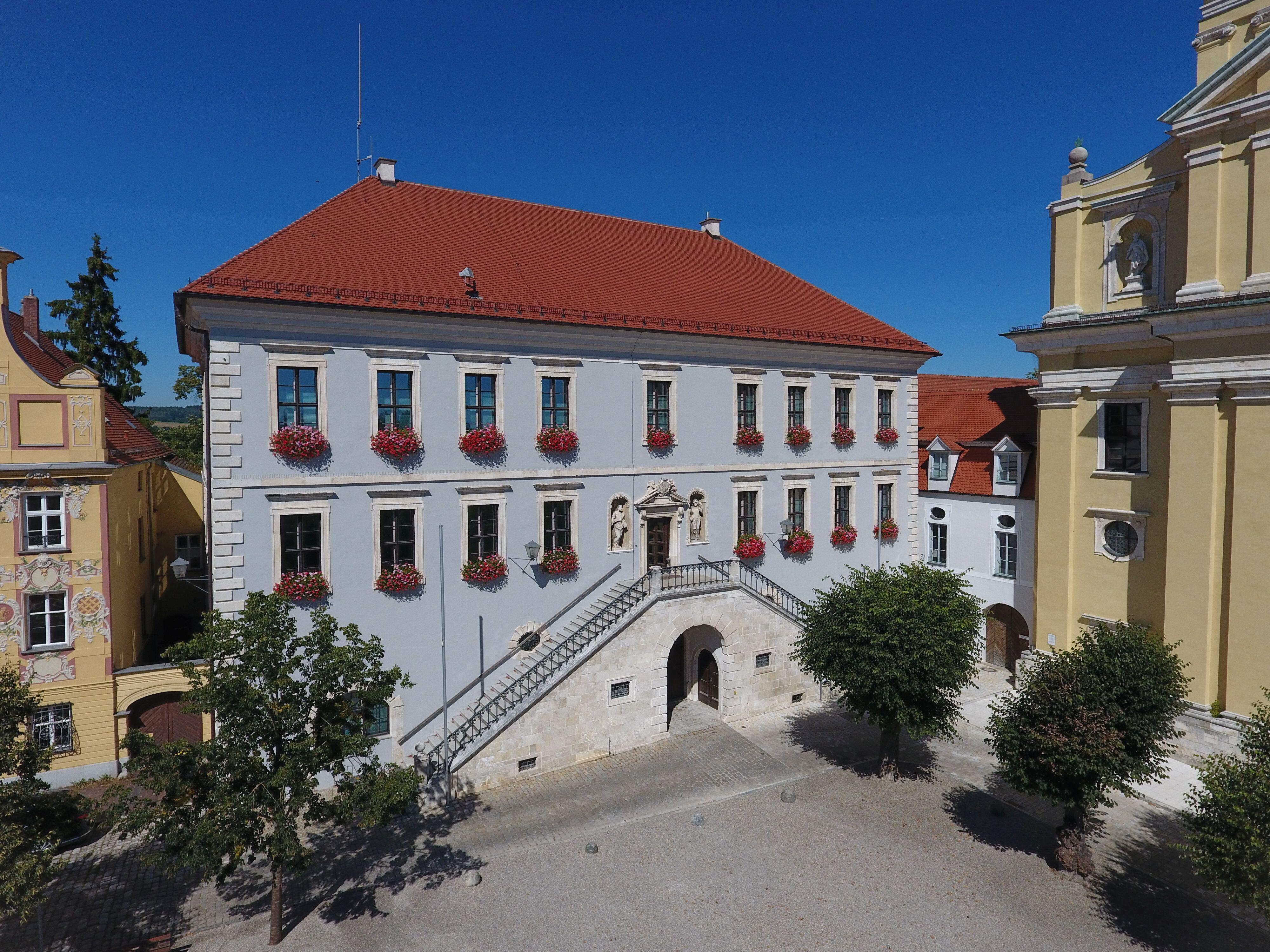 rathaus-neuburg